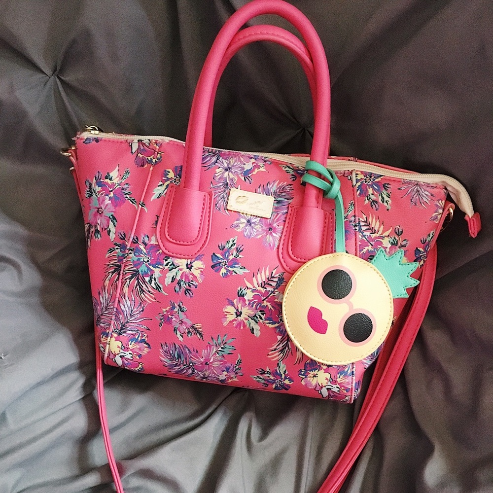 Floral Betsey Johnson medium sized coral bag EUC